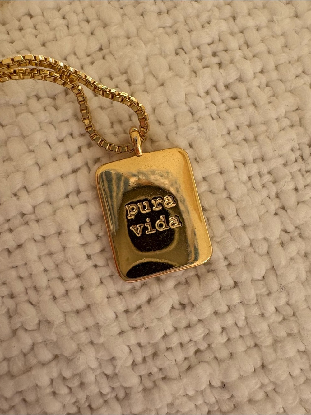 Pura Vida Palm Burst Gold Necklace - Picture 4 of 8